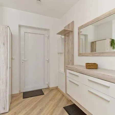 Bettina App 10 * Херингсдорф