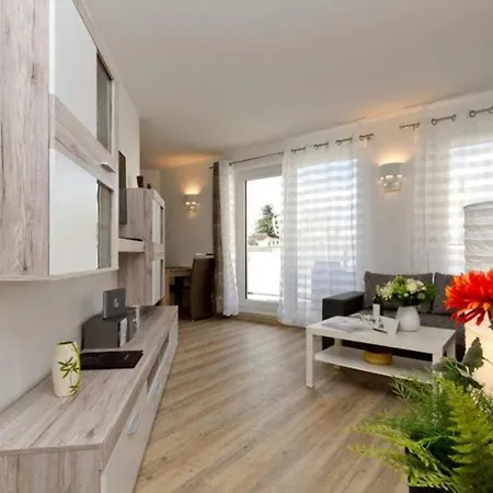 Bettina App 10 Apartment *