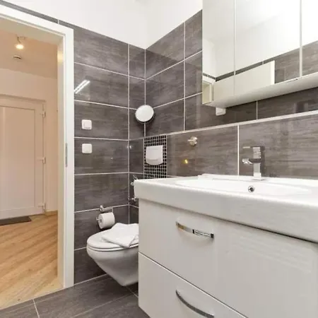 Bettina App 10 Apartment *